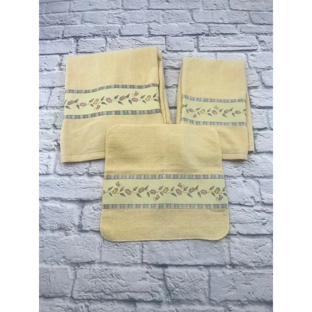 Collections Etc Yellow Floral Tulip 3 Piece Bath Towel Set Decorative Cotton